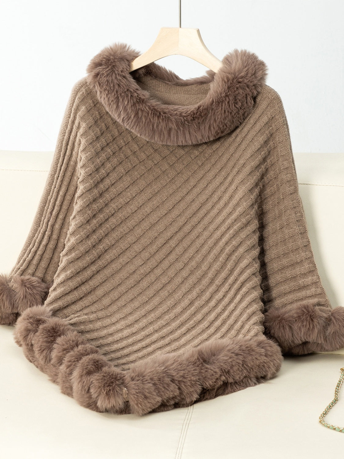 Fuzzy Trim Texture Three-Quarter Sleeve Poncho (beige/camel/grey/brown/black/burgundy)