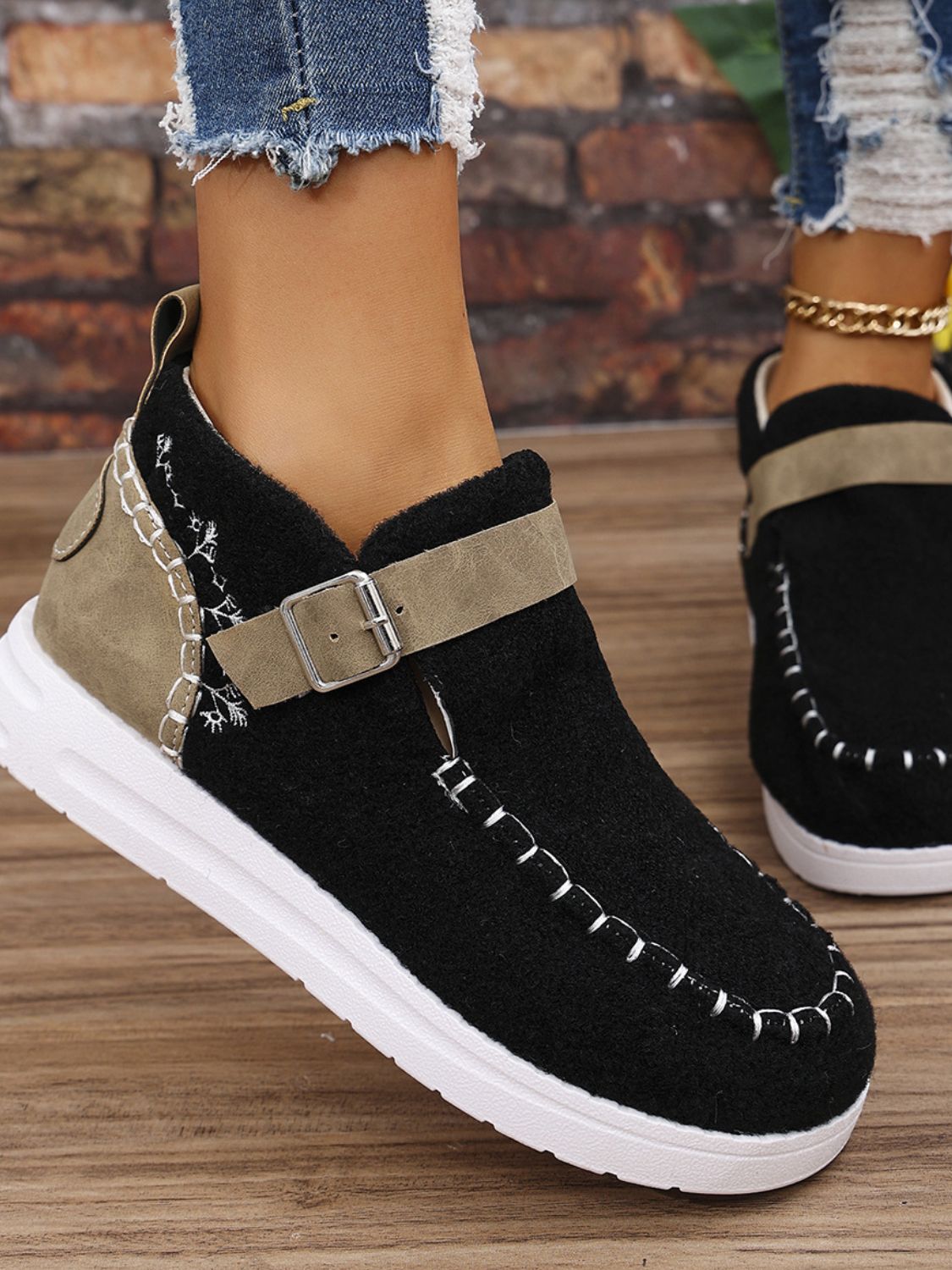 Contrast Round Toe Buckle Loafers (black/dusty blue/grey)
