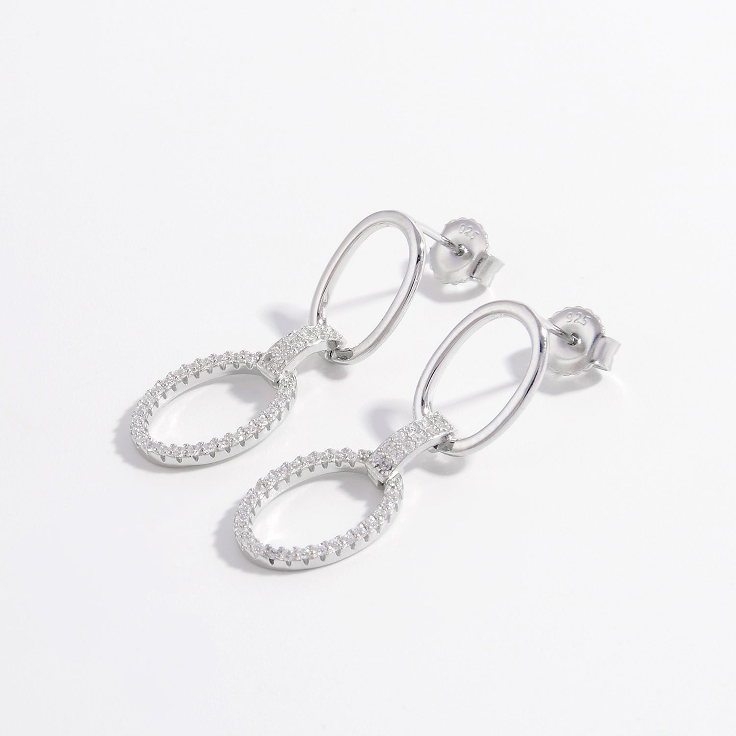 0e12a40c-aa45-47cc-8490-8d8660feabbe-Max