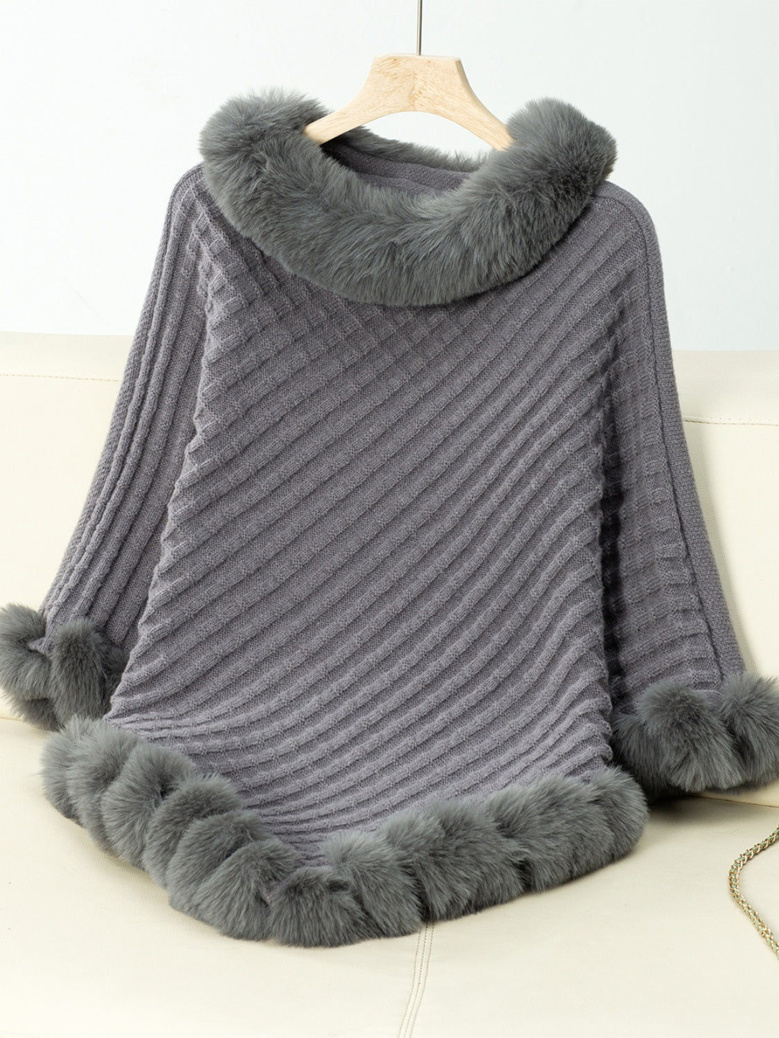 Fuzzy Trim Texture Three-Quarter Sleeve Poncho (beige/camel/grey/brown/black/burgundy)