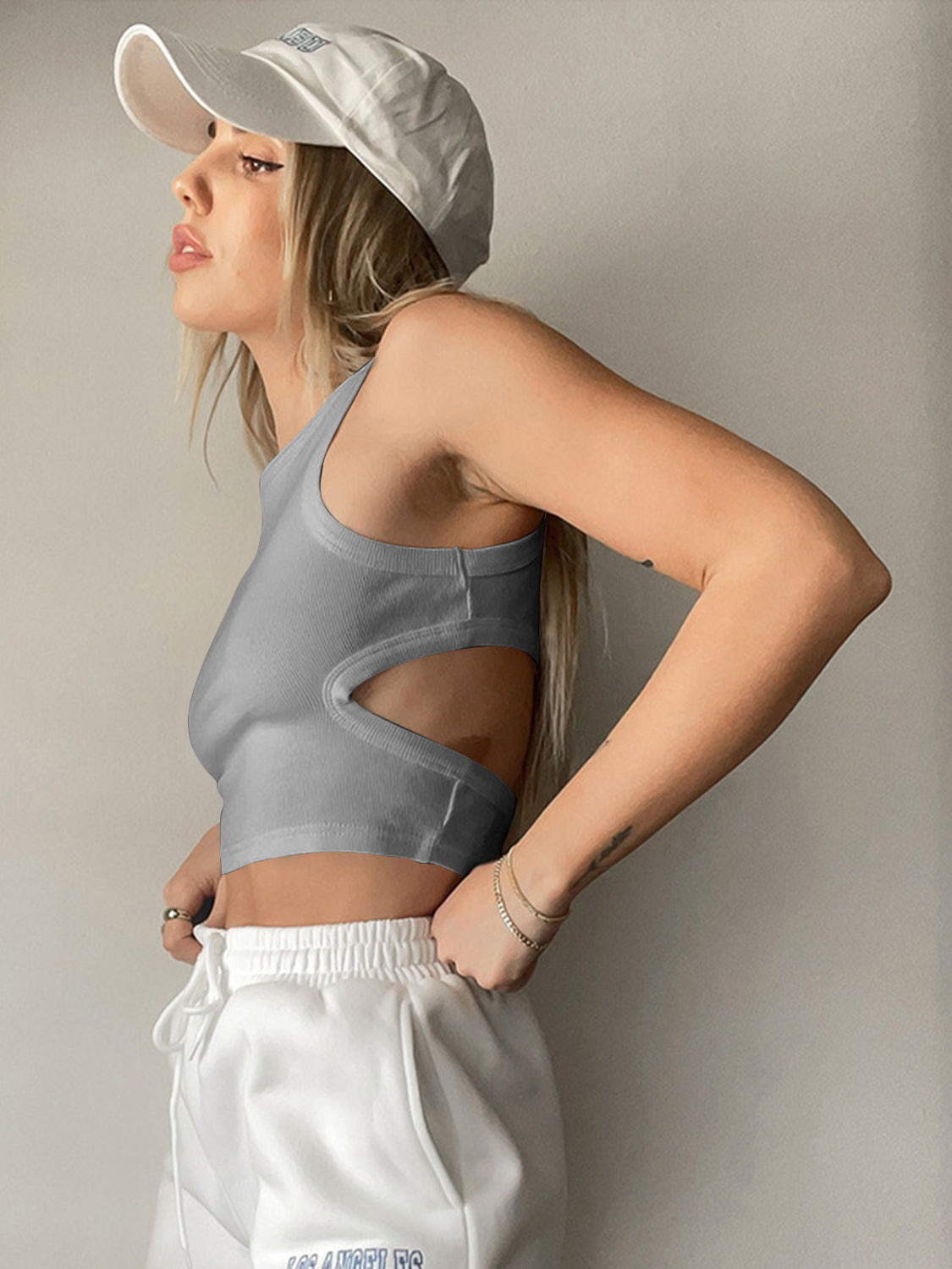 Cutout Round Neck Tank-*XS-L (white/gray/moss/orange/black/caramel/mid green/lemon/lavender)
