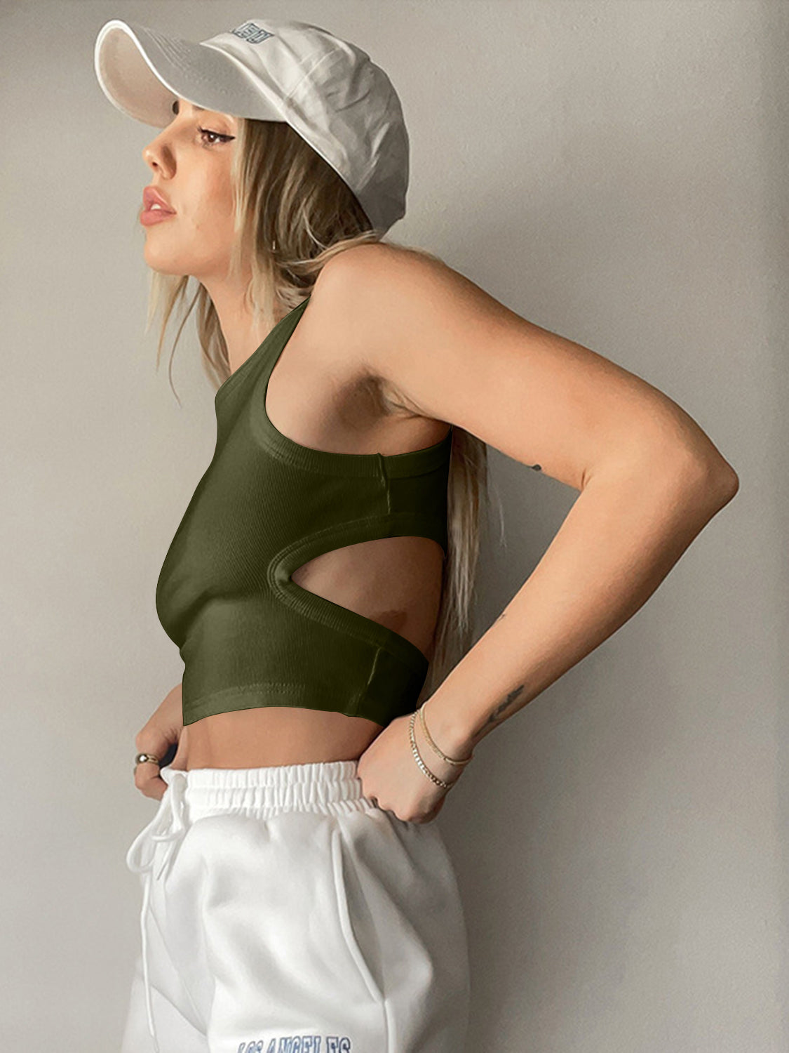 Cutout Round Neck Tank-*XS-L (white/gray/moss/orange/black/caramel/mid green/lemon/lavender)