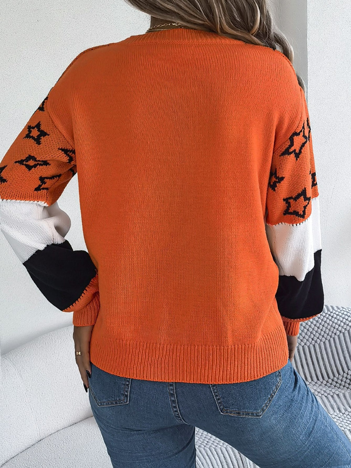 Star Contrast Round Neck Sweater-SMALL-XL
