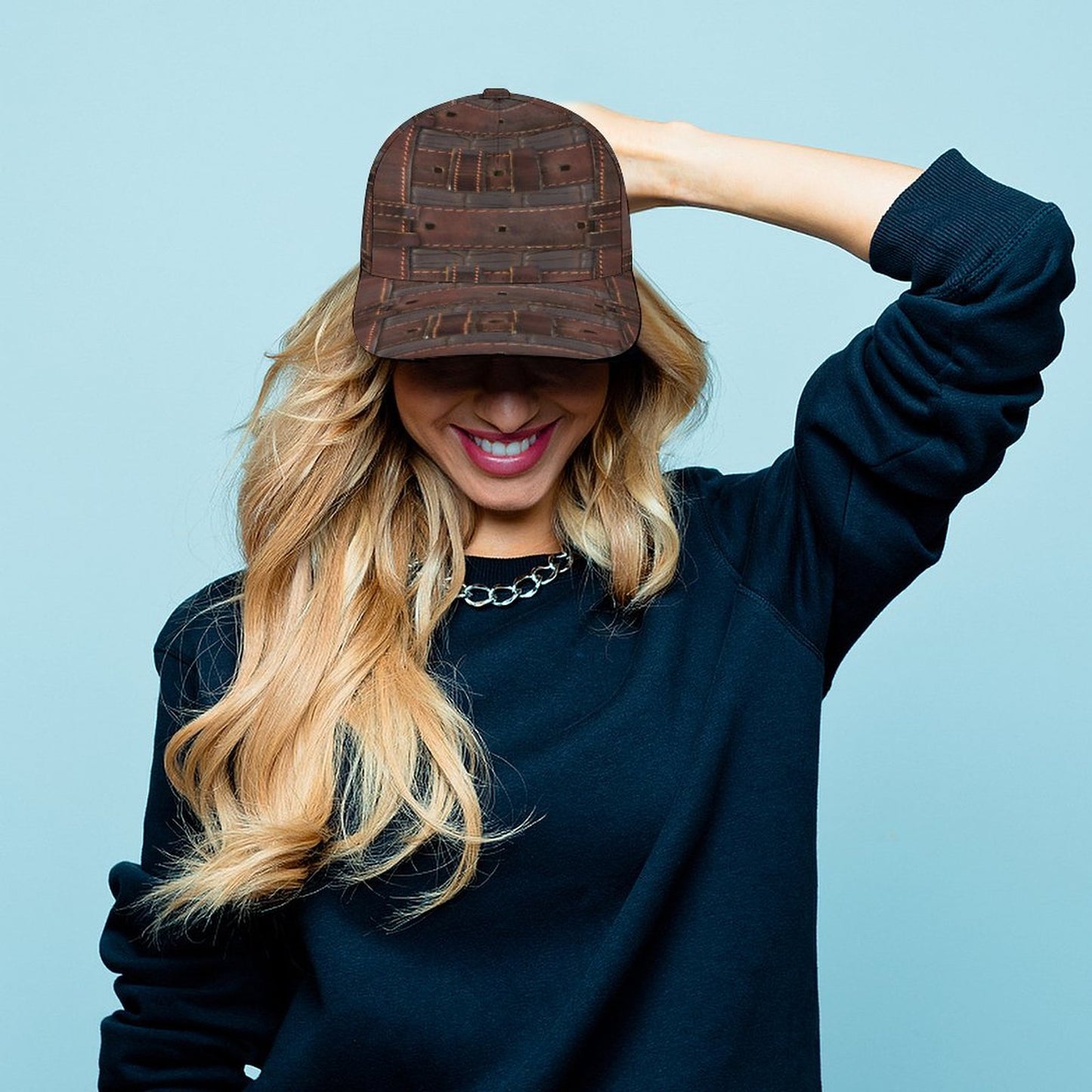 RUGGED LEATHER BUCKLE Print Bent Fitted Cap