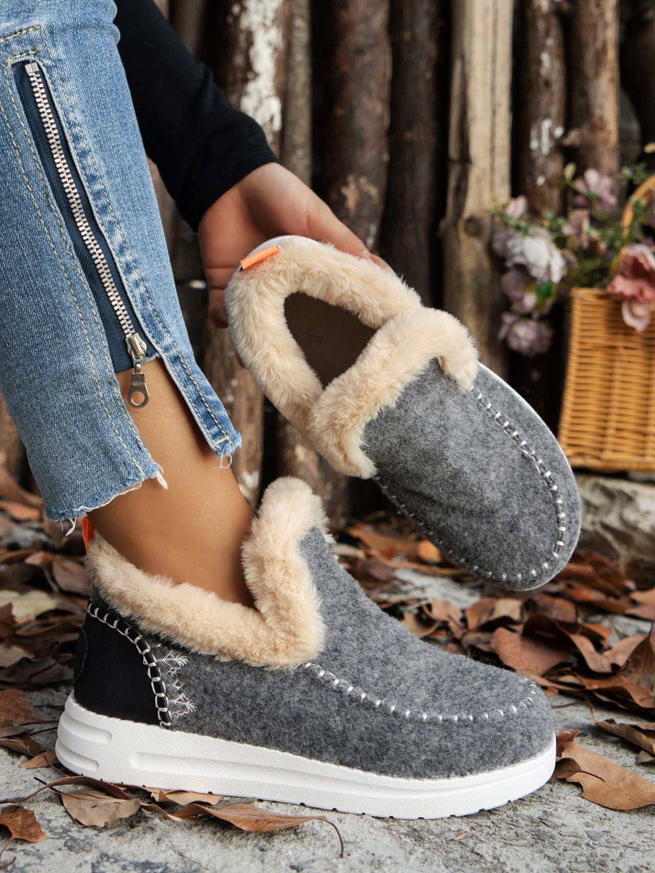 Furry Suede Round Toe Flat slip on boots (navy/chocolate/black/gray/beige)