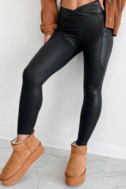 Pocketed V-Cut Waist Leggings-small-XL