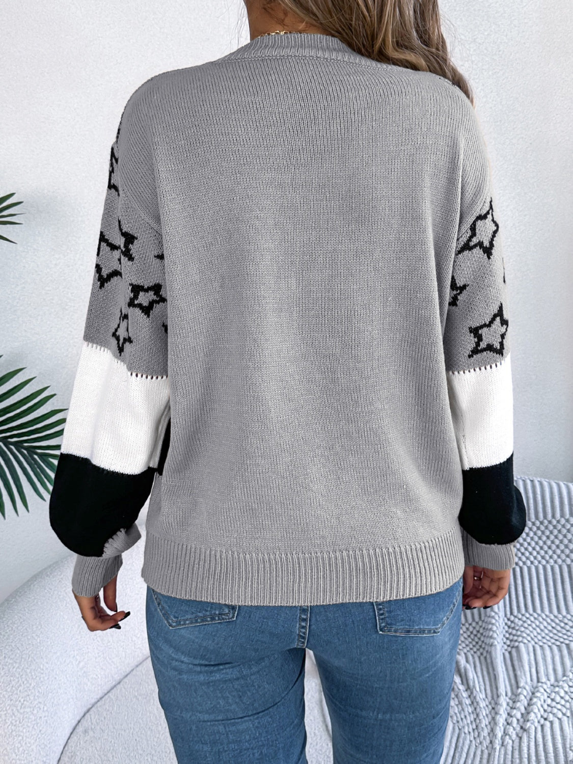 Star Contrast Round Neck Sweater-SMALL-XL