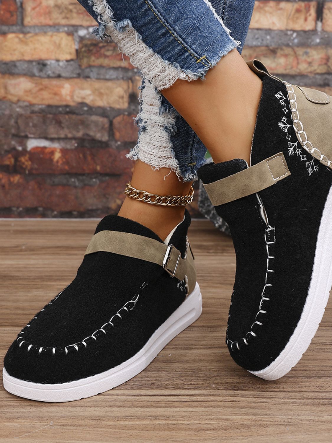 Contrast Round Toe Buckle Loafers (black/dusty blue/grey)