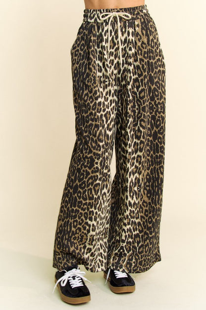 Davi & Dani Leopard Wide Leg Pants-S-L