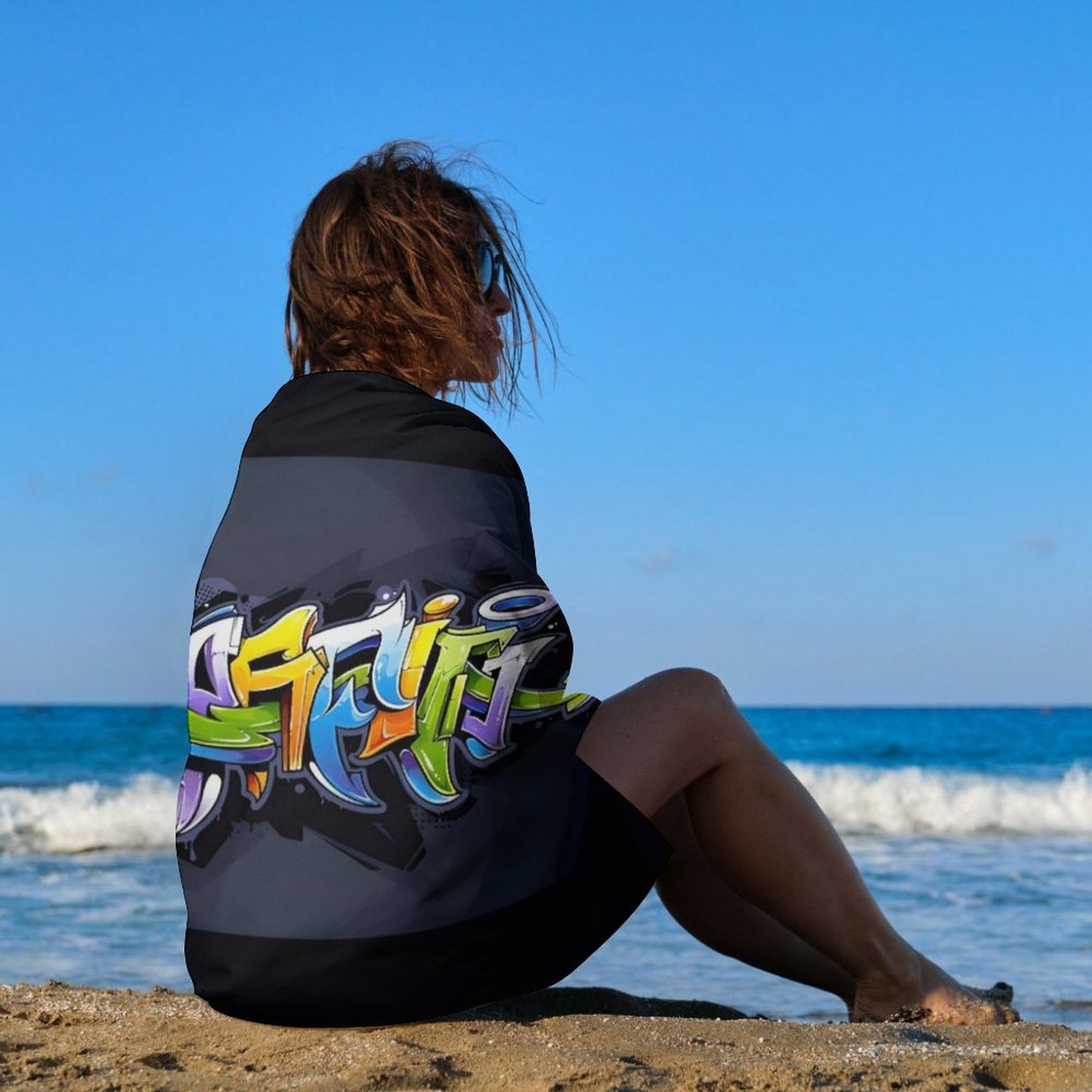 COLORFUL GRAFFITI Beach Towel