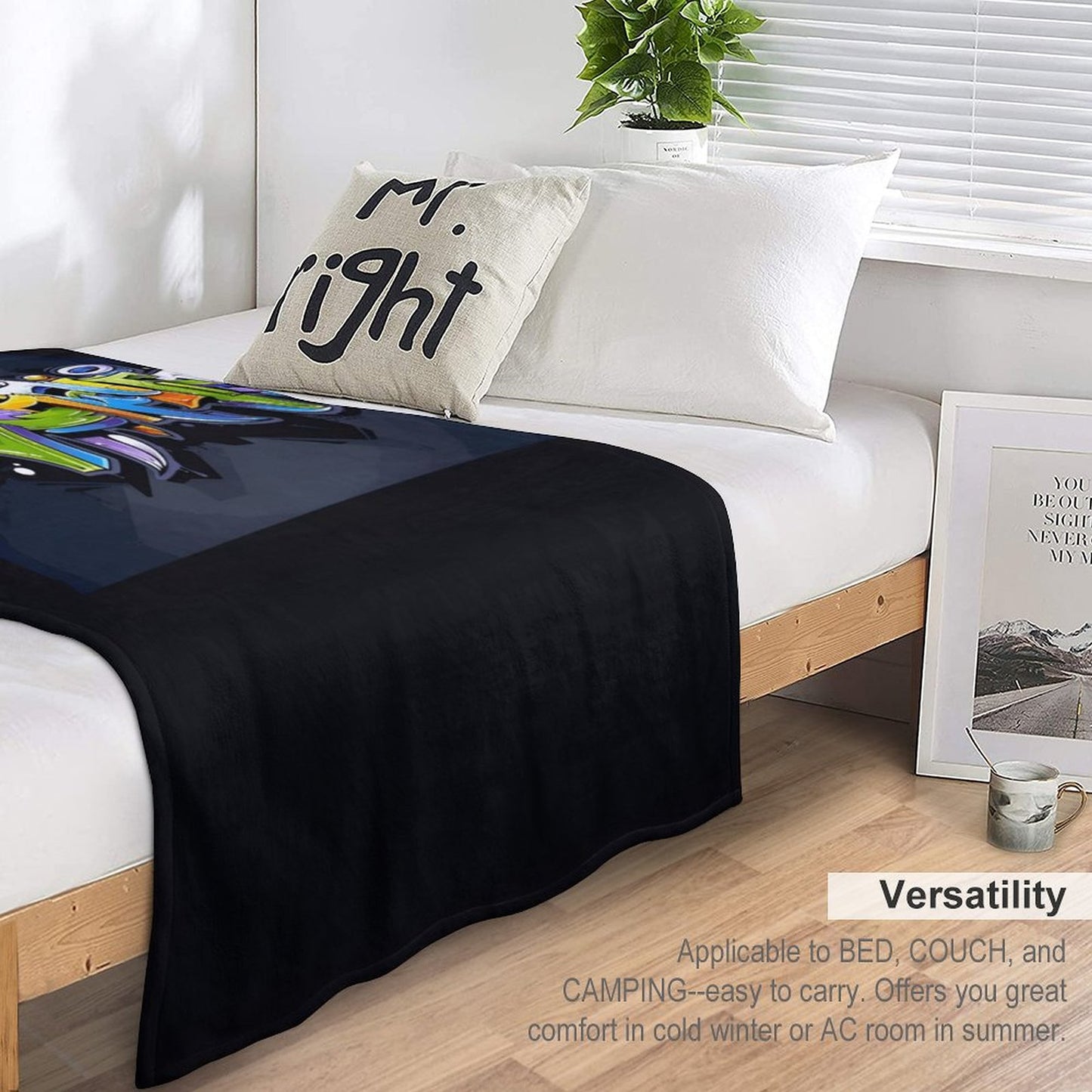 COLORFUL GRAFFITI Plush Flannel Blanket-70"x80" (Dual-sided Image)