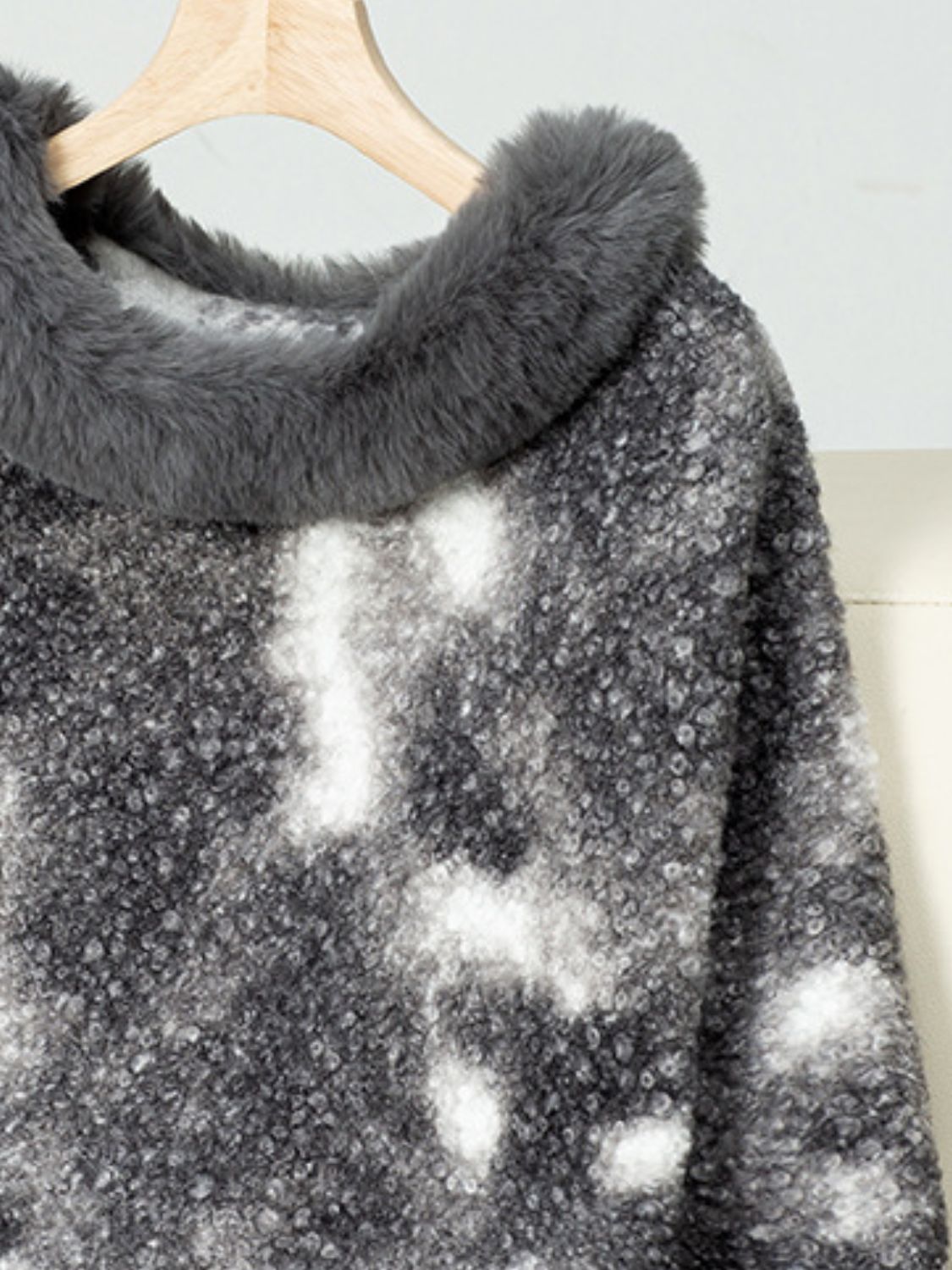 Furry Contrast Three-Quarter Poncho (many colors)