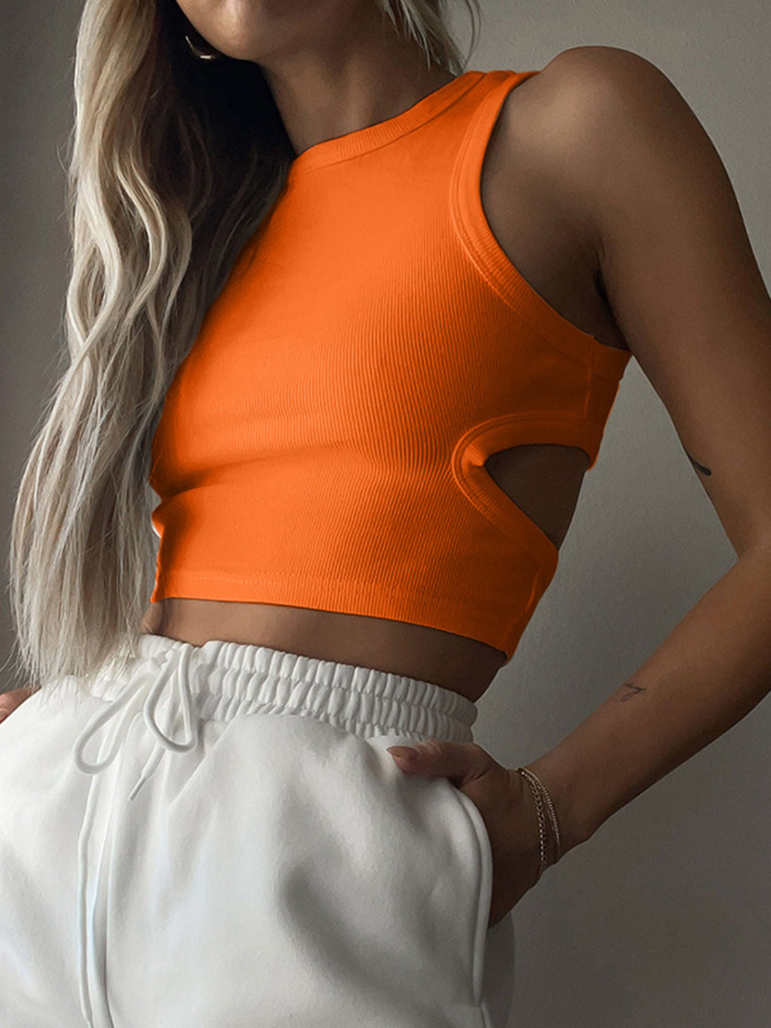 Cutout Round Neck Tank-*XS-L (white/gray/moss/orange/black/caramel/mid green/lemon/lavender)