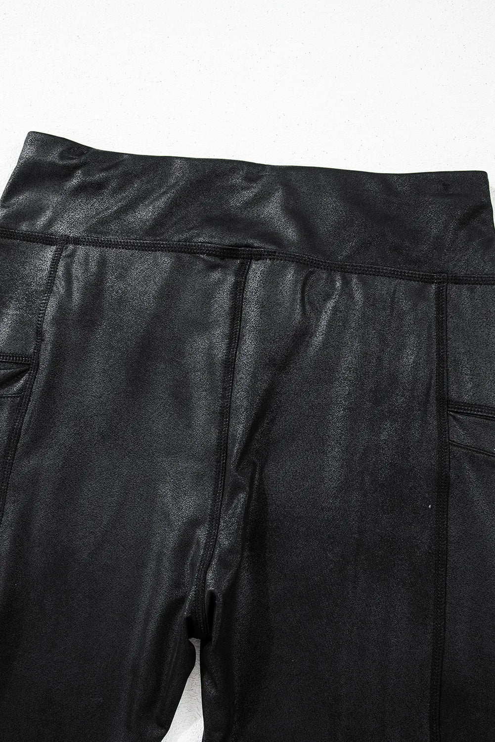 Pocketed V-Cut Waist Leggings-small-XL