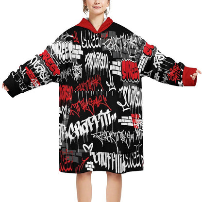 B/R/W GRAFFITI  Blanket Oversized Sweater