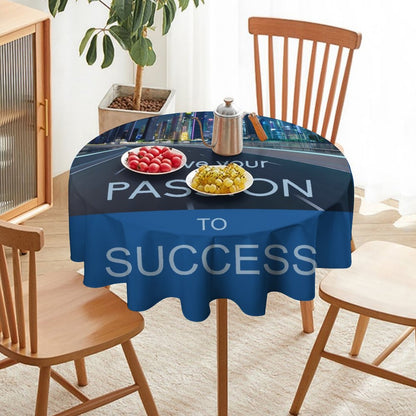 Round Tablecloth on Round Table