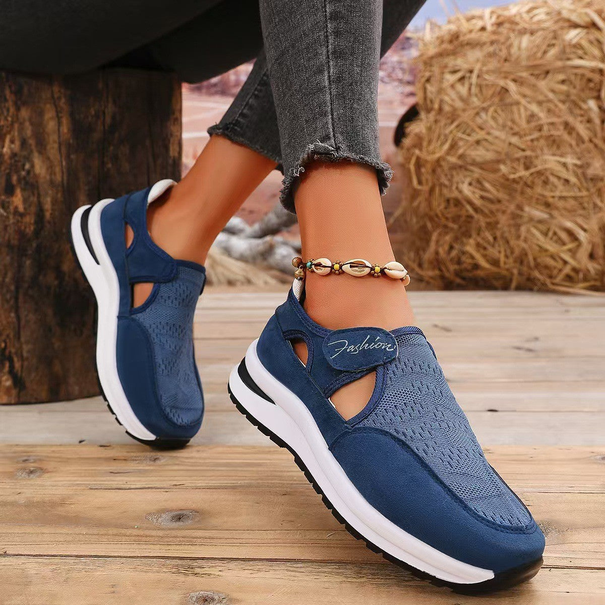 Mesh Round Toe Sneakers (red/navy/black/pink)