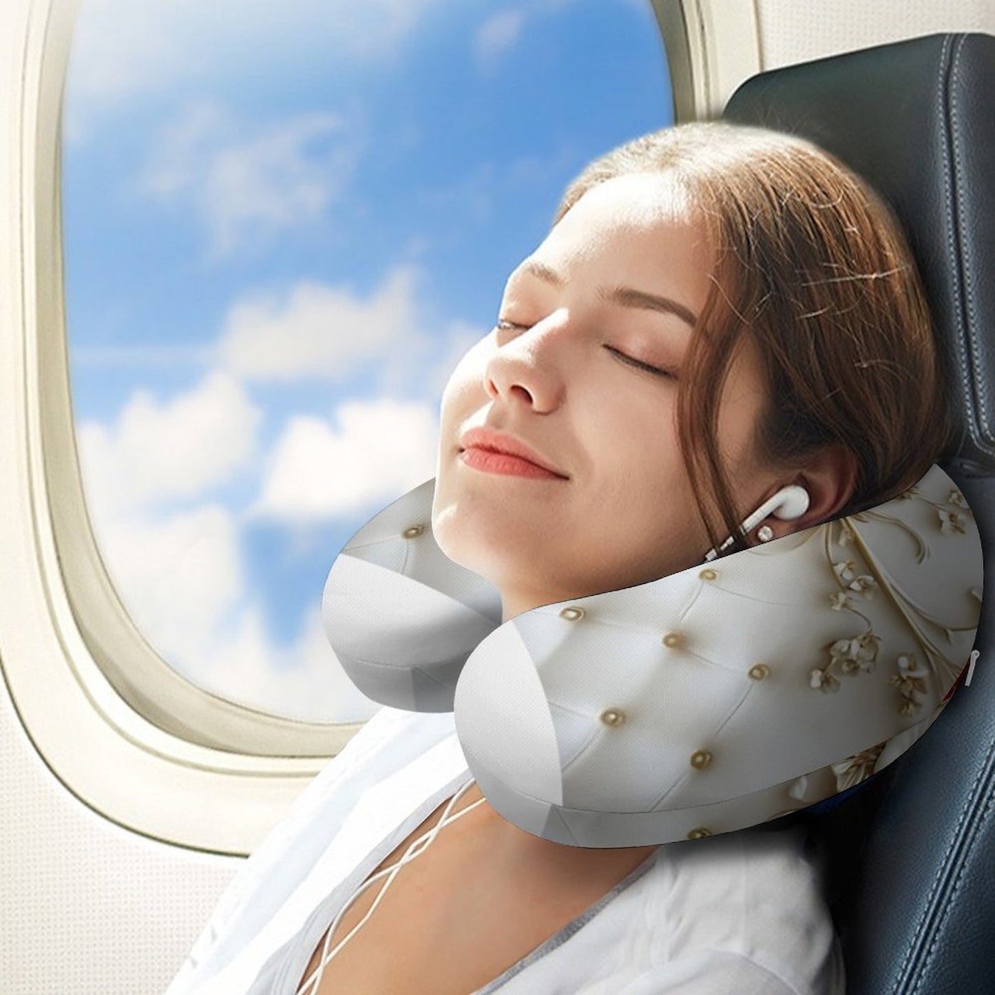 Neck Pillow for Restful Journeys