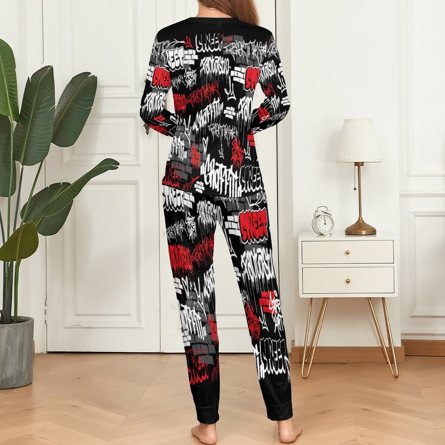 B/R/W GRAFFITI Women's 2-Piece Pj Set