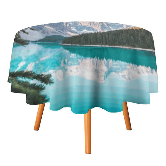 Round Tablecloth on Round Table