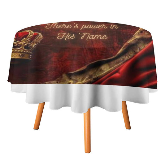Round Tablecloth on Round Table